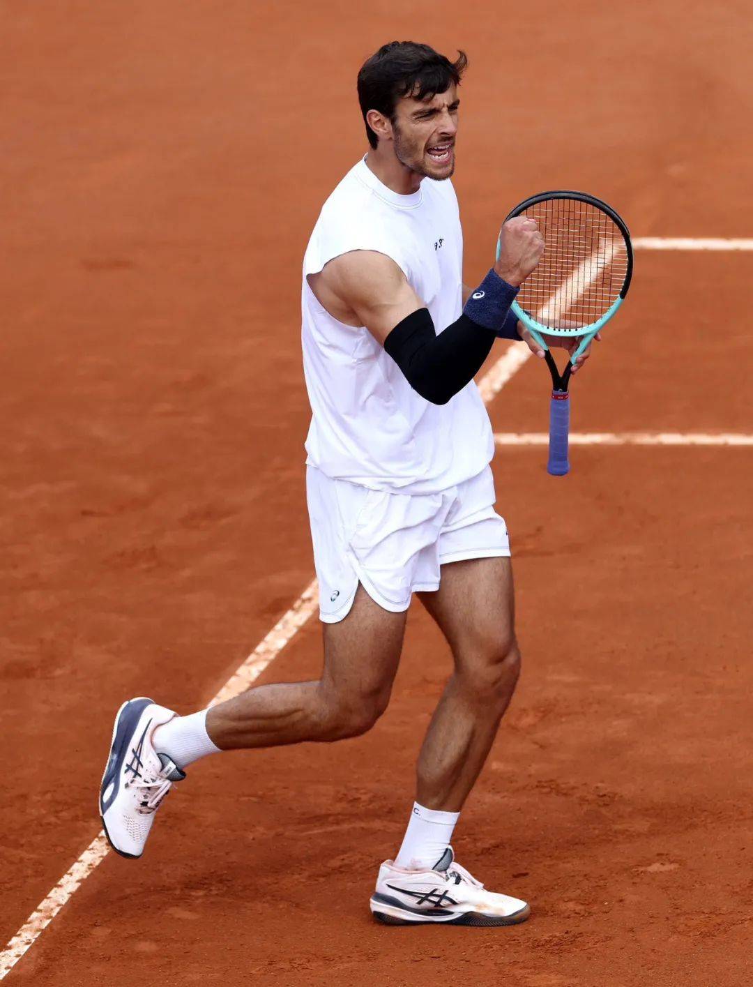 利用现代科 利用现代科