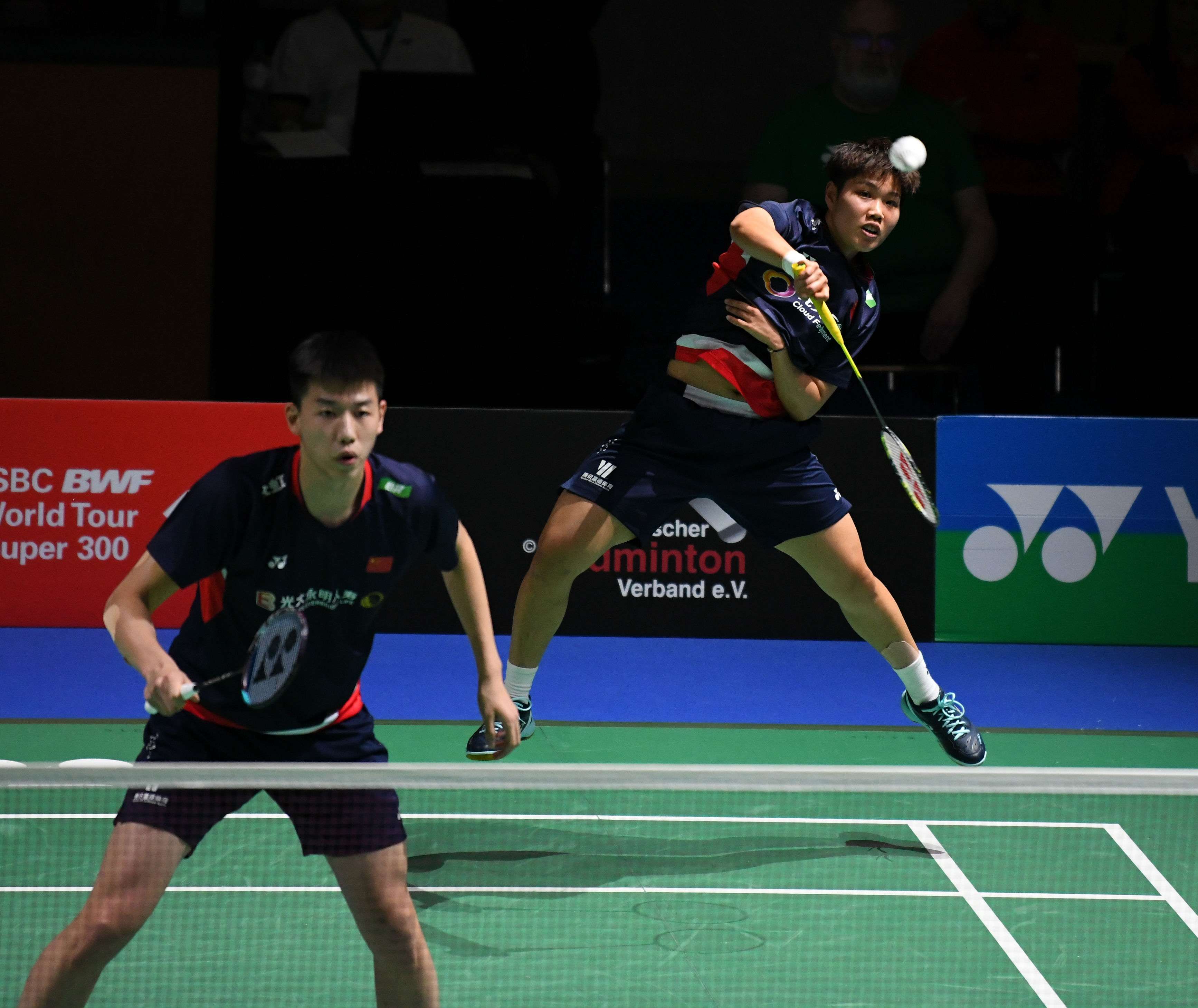 整个球队的 整个球队的