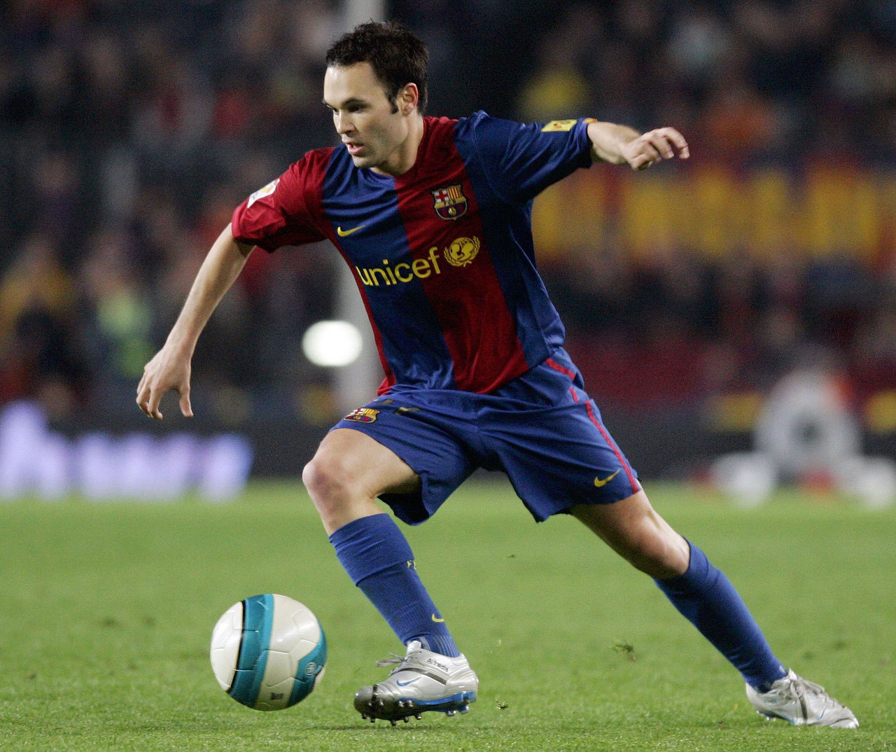 被强敌横扫 被强敌横扫